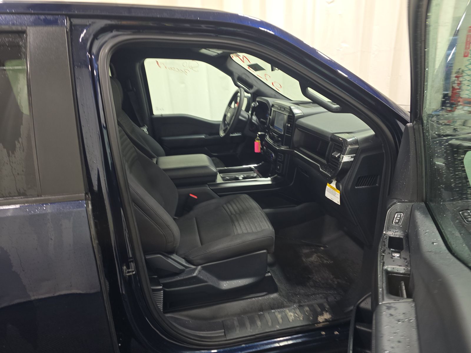 2023 Ford F-150 XL AWD