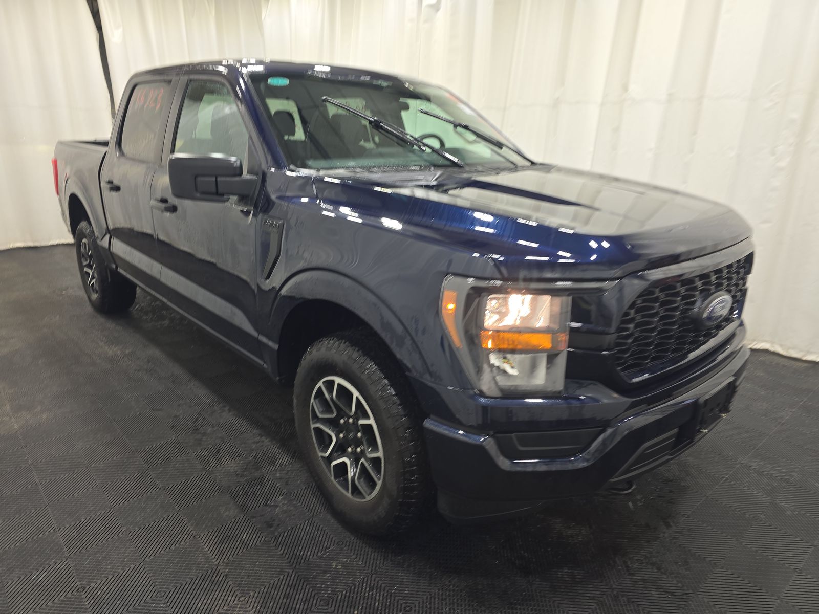2023 Ford F-150 XL AWD
