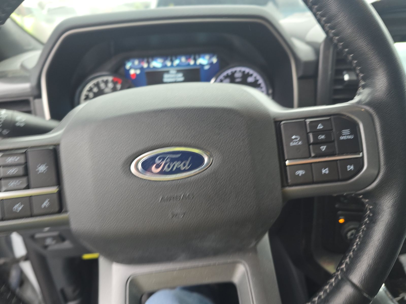 2022 Ford F-150 XLT AWD