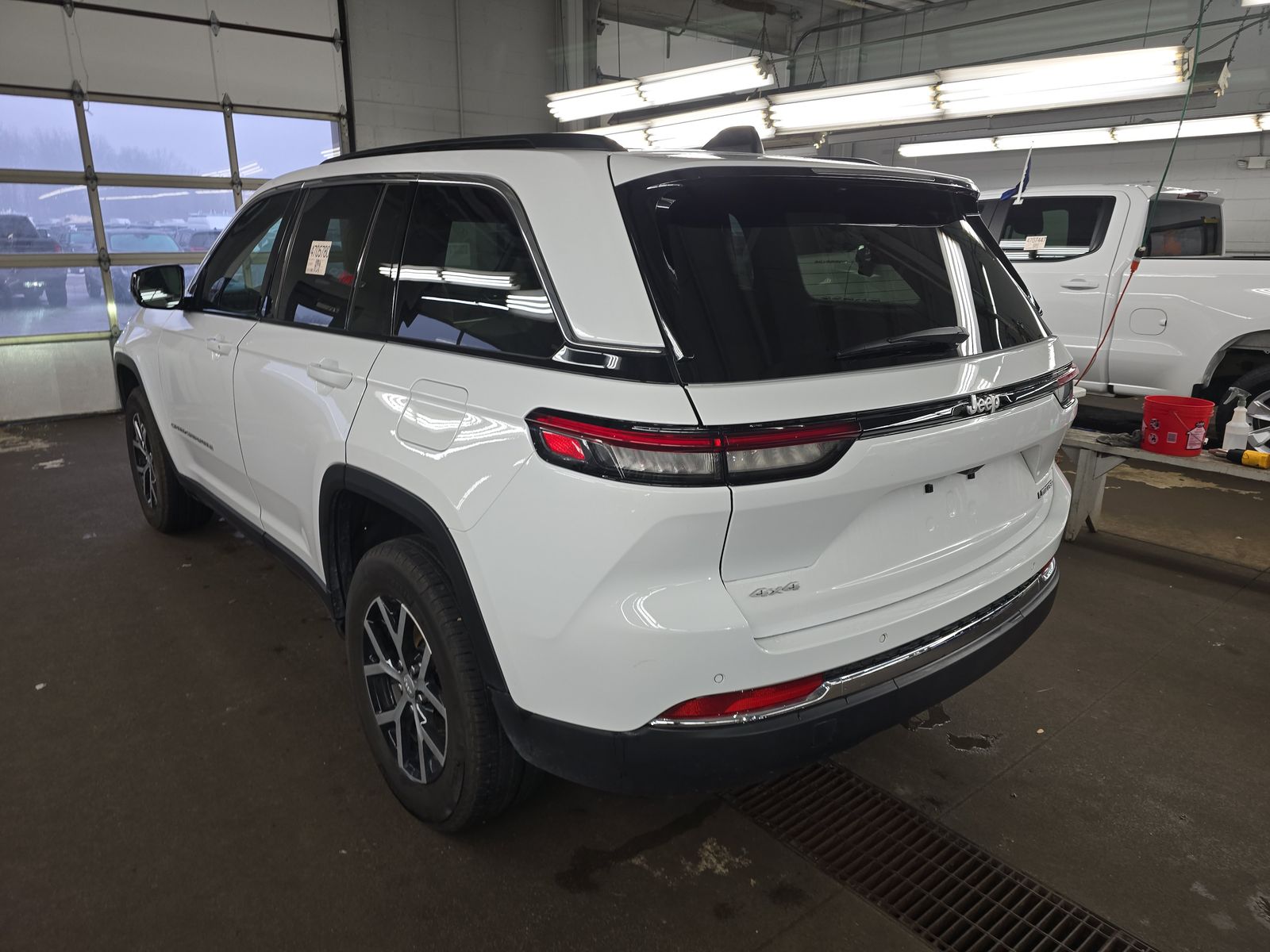 2025 Jeep Grand Cherokee Limited AWD