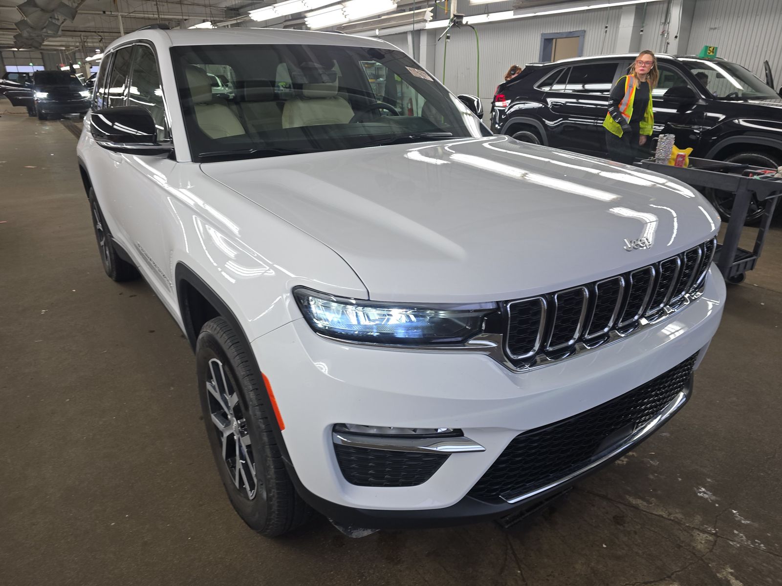 2025 Jeep Grand Cherokee Limited AWD