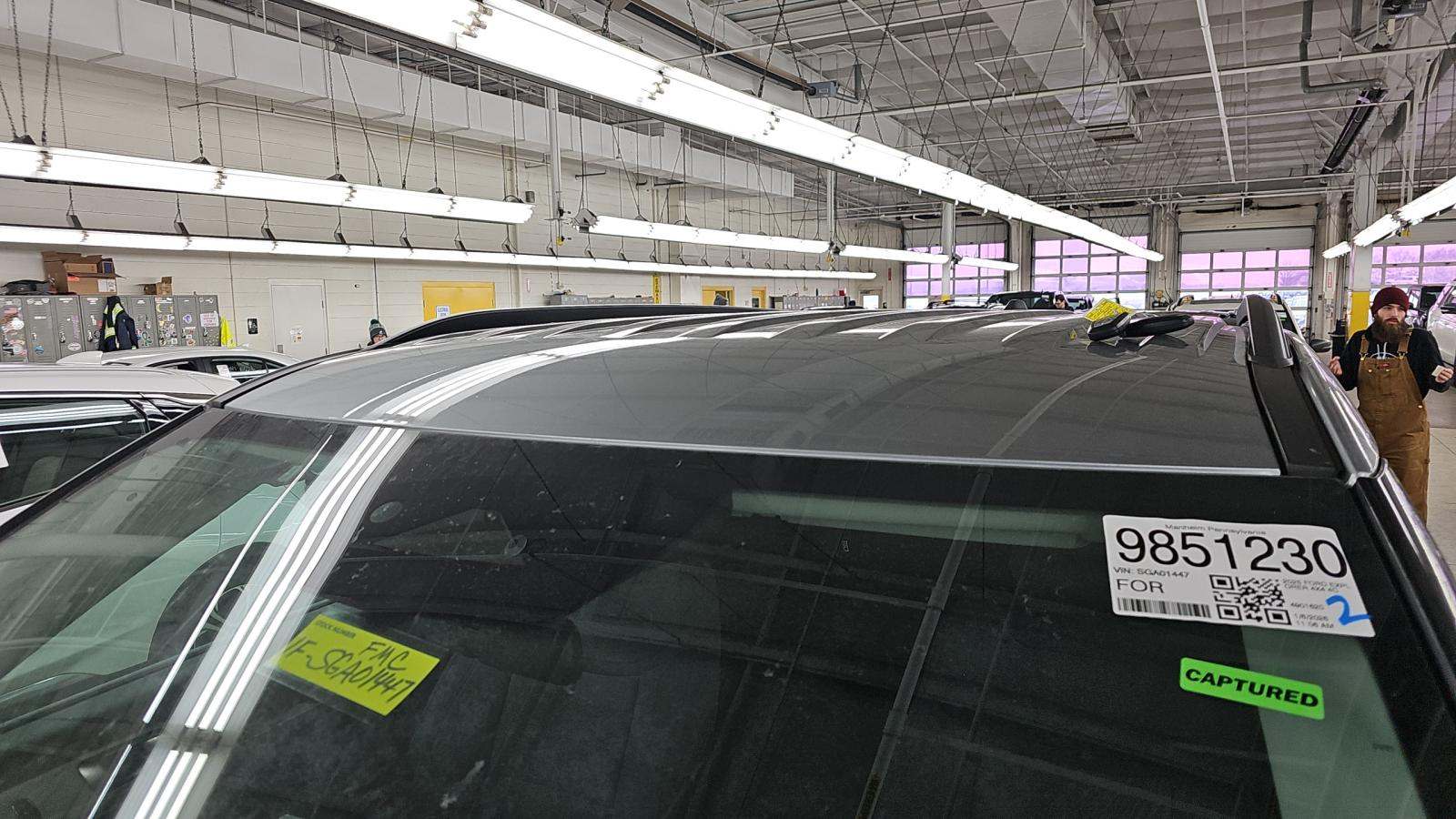 2025 Ford Explorer Active AWD