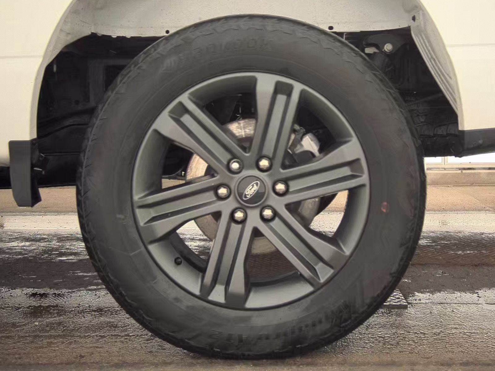 2023 Ford F-150 XLT AWD