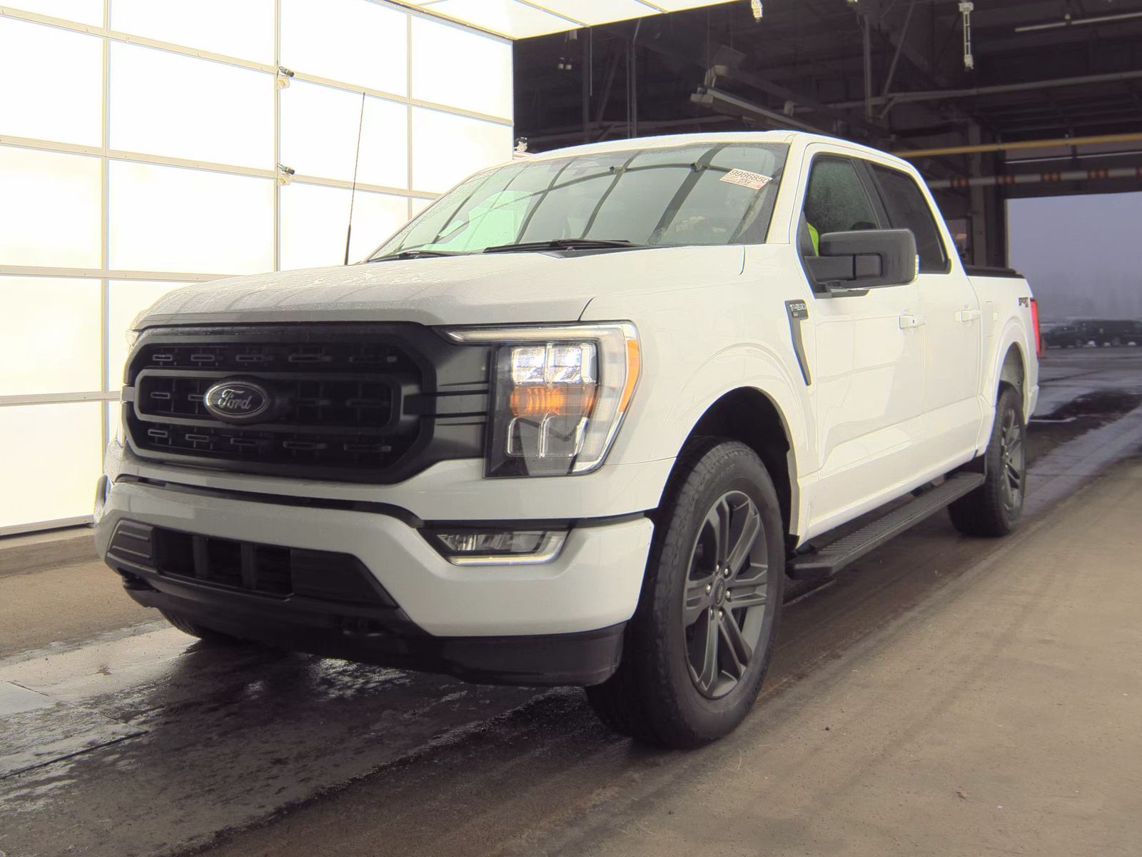 2023 Ford F-150 XLT AWD