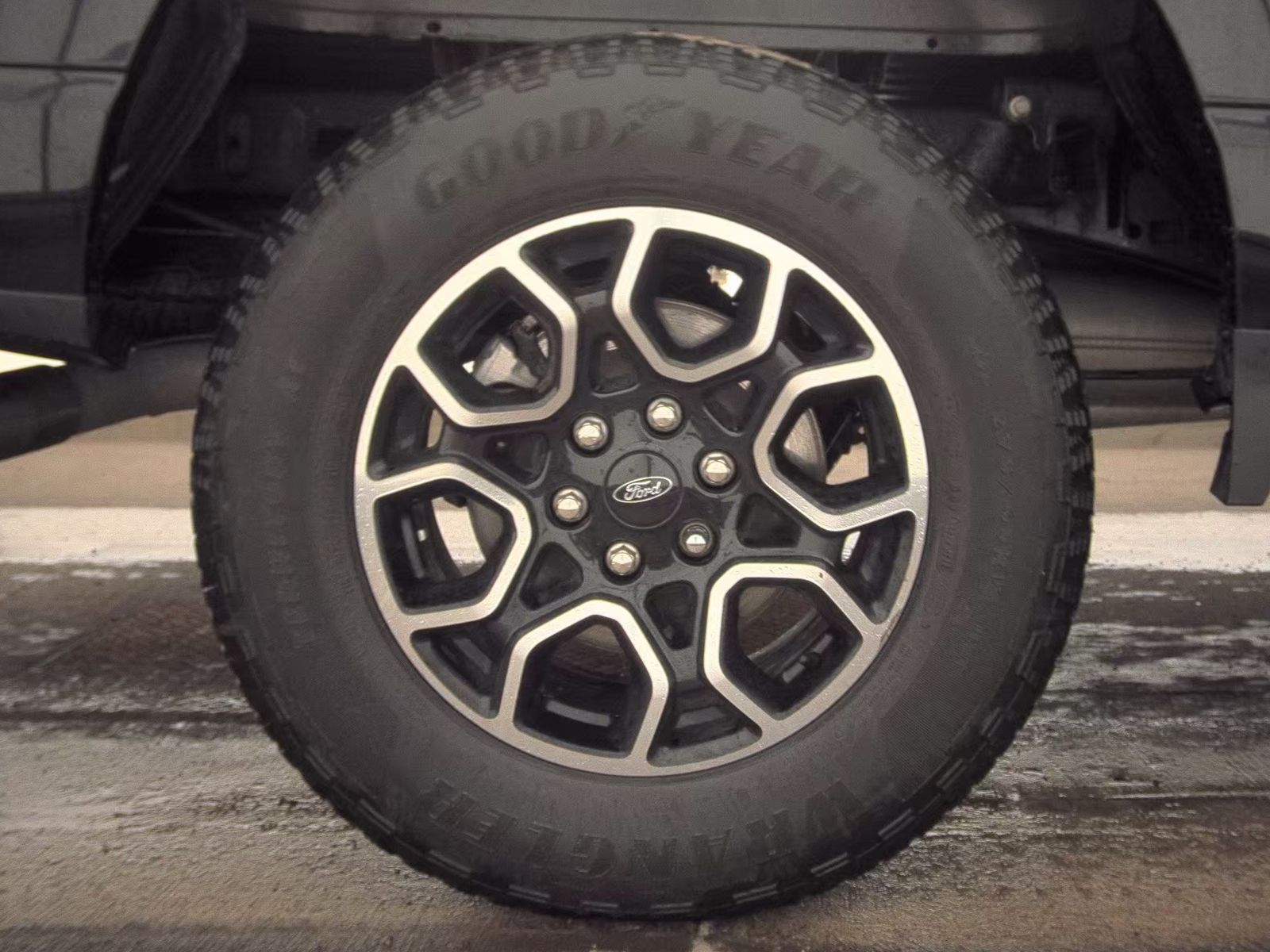 2023 Ford F-150 XLT AWD