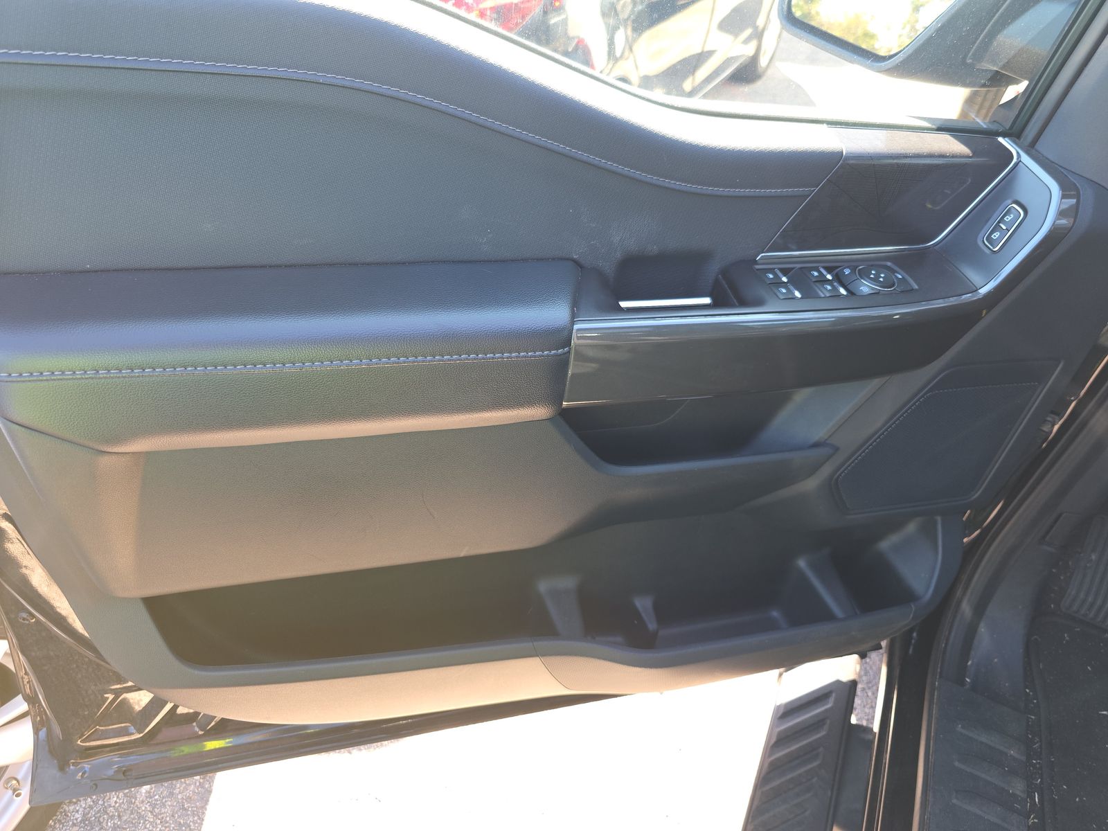 2023 Ford F-150 XLT FWD