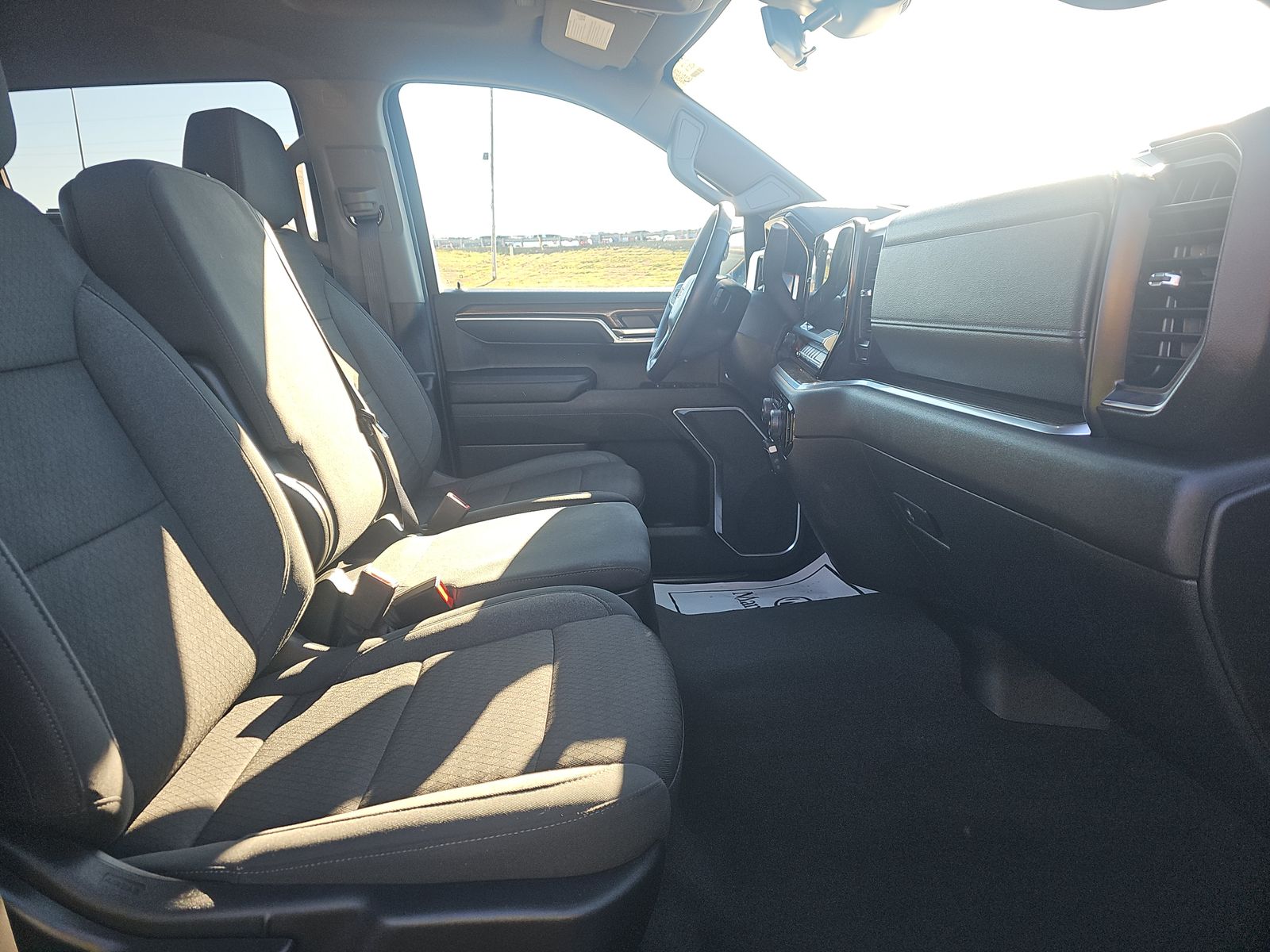 2022 Chevrolet Silverado 1500 LT AWD