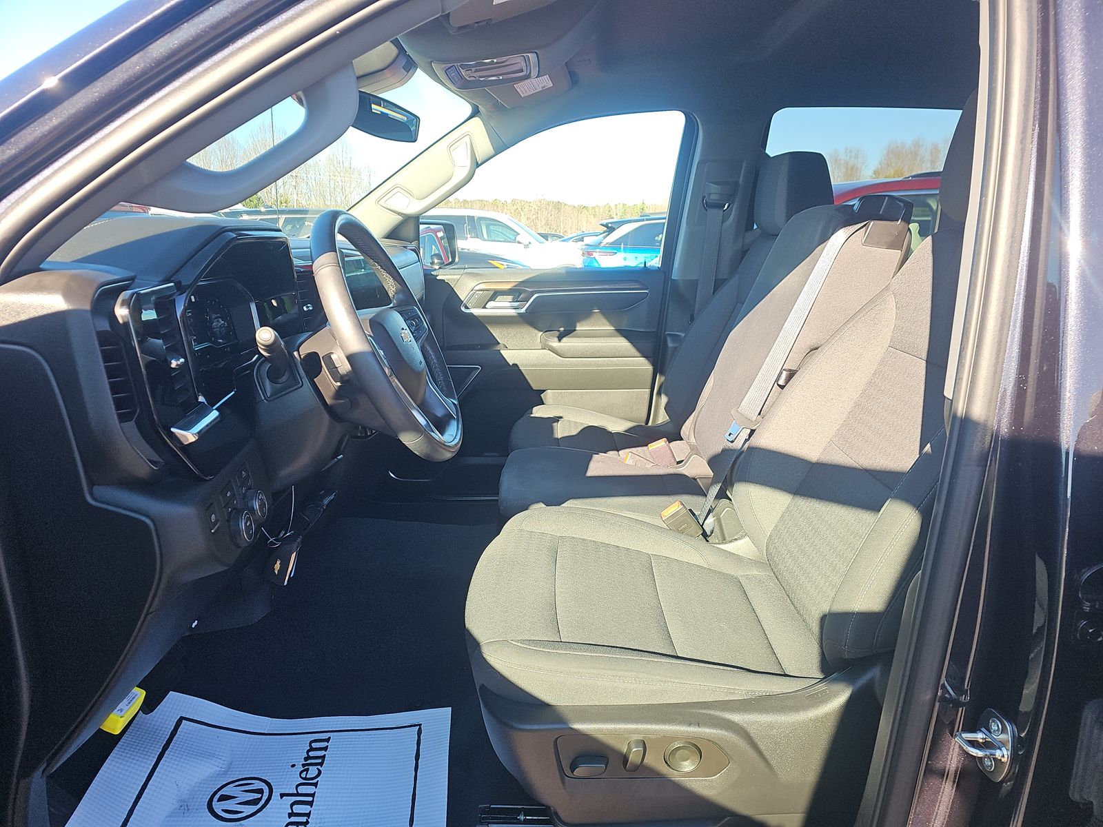 2022 Chevrolet Silverado 1500 LT AWD