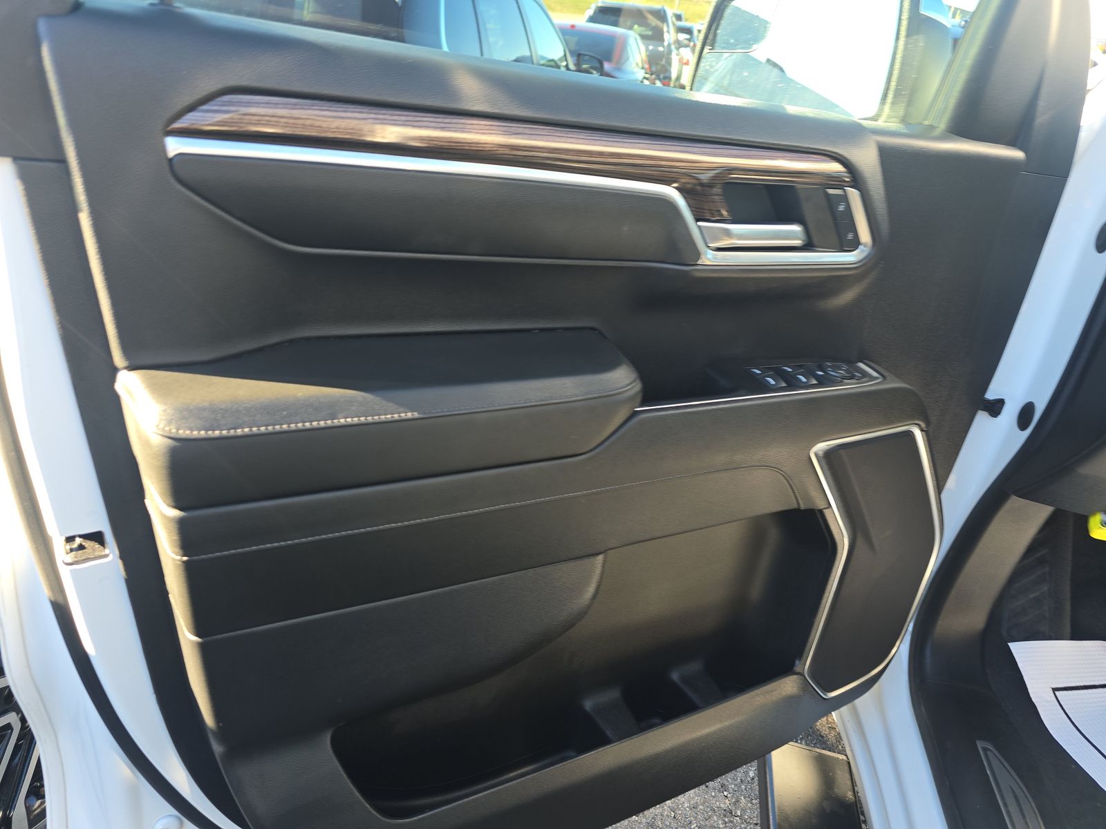 2023 Chevrolet Silverado 1500 LT AWD