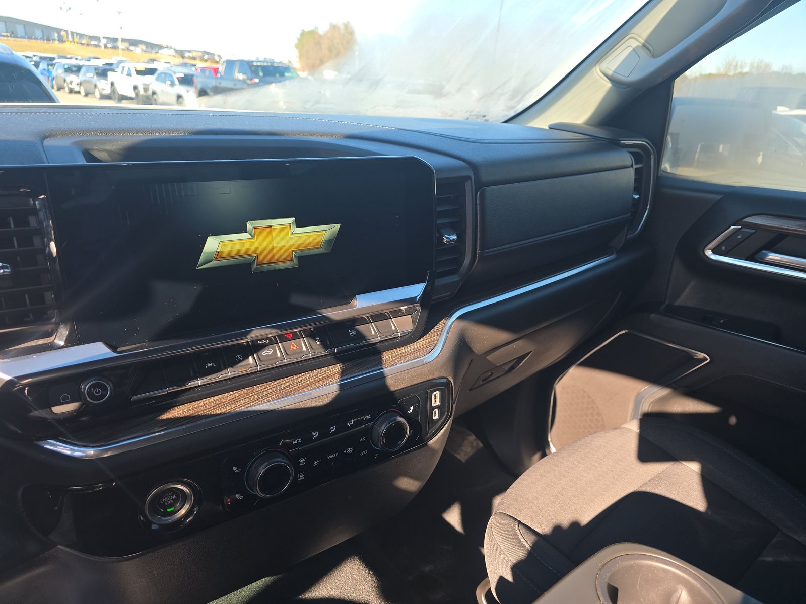 2023 Chevrolet Silverado 1500 LT AWD