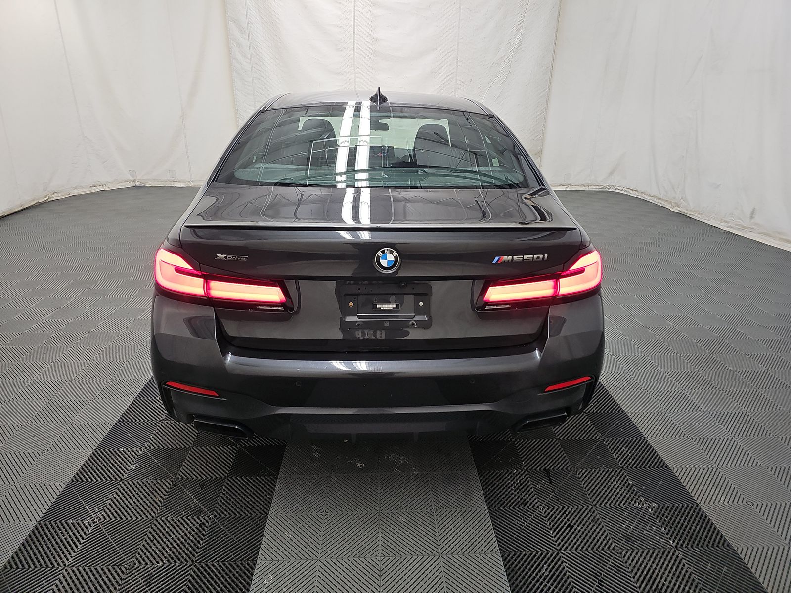 2023 BMW 5 Series M550i xDrive AWD