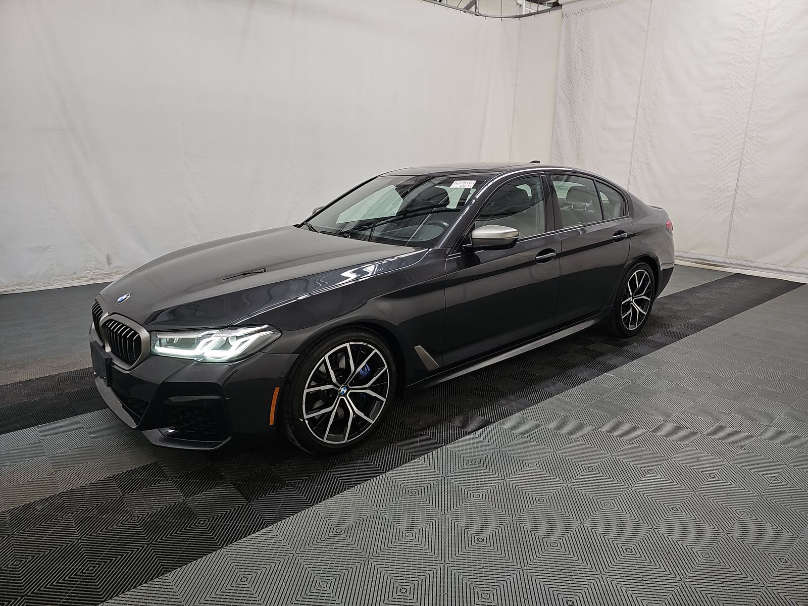 2023 BMW 5 Series M550i xDrive AWD