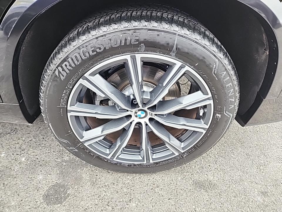 2023 BMW X5 xDrive40i AWD