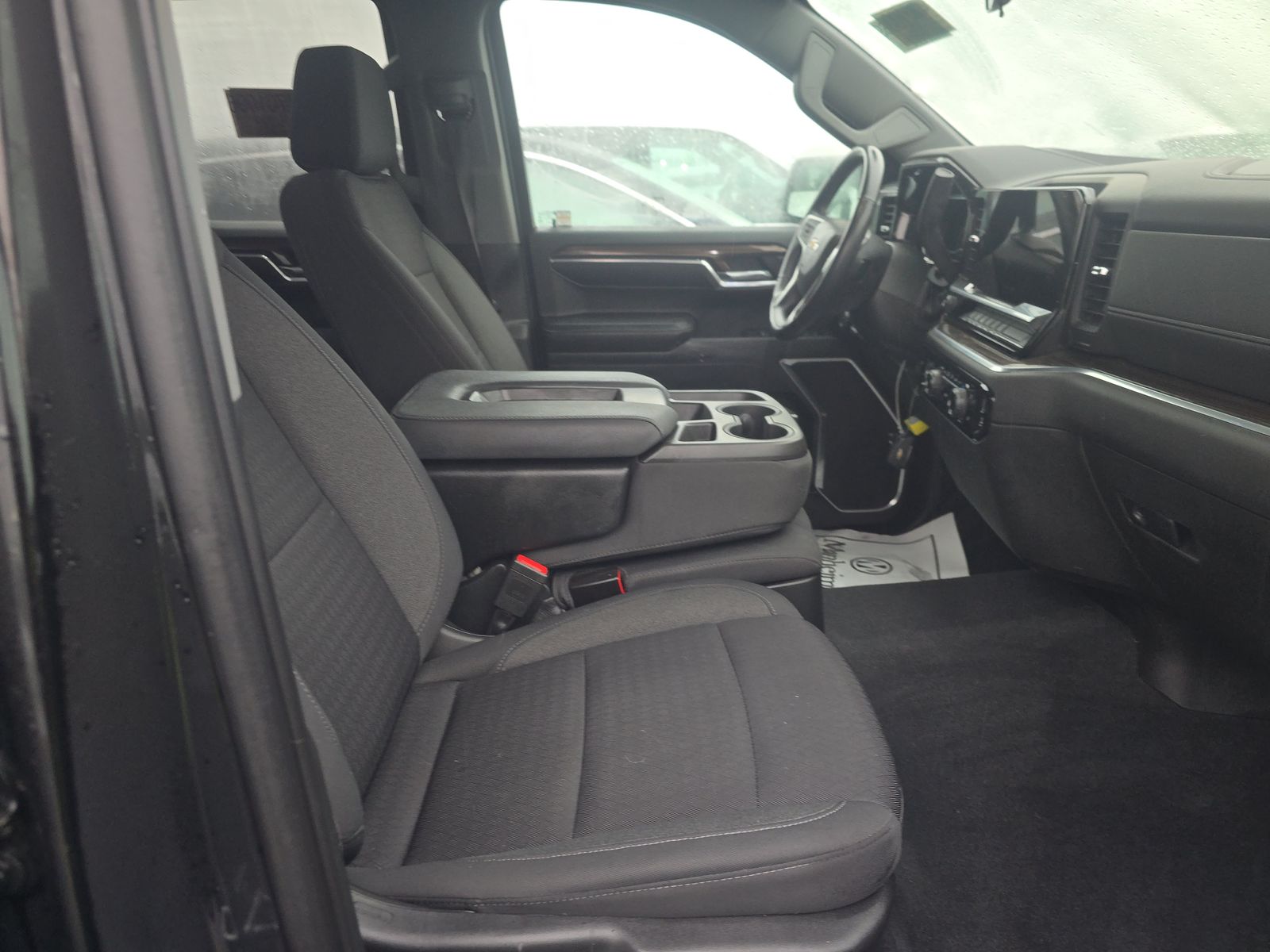 2022 Chevrolet Silverado 1500 LT AWD