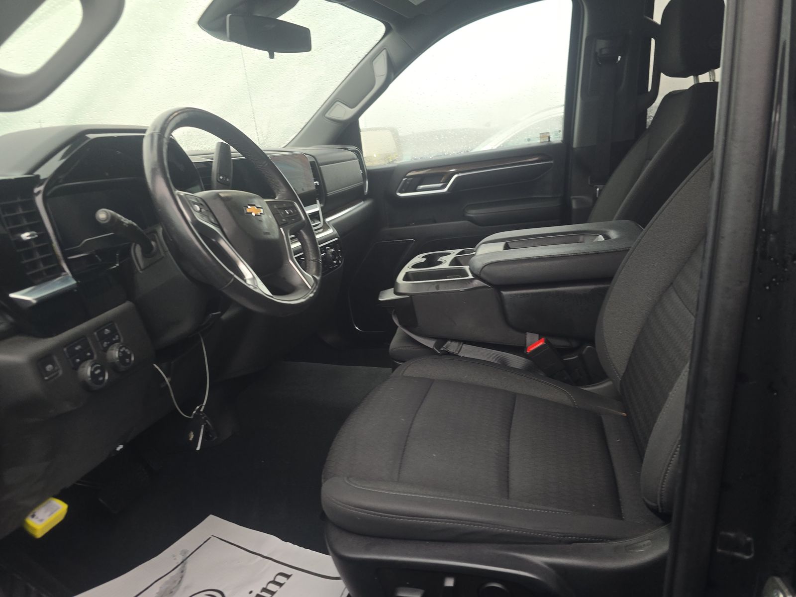 2022 Chevrolet Silverado 1500 LT AWD