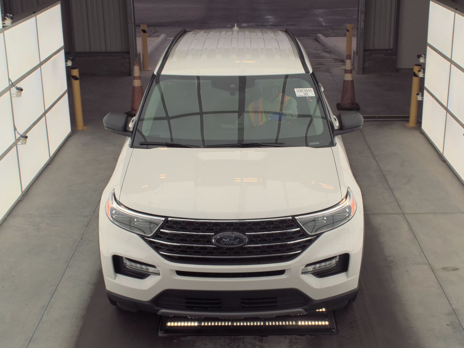 2023 Ford Explorer XLT AWD