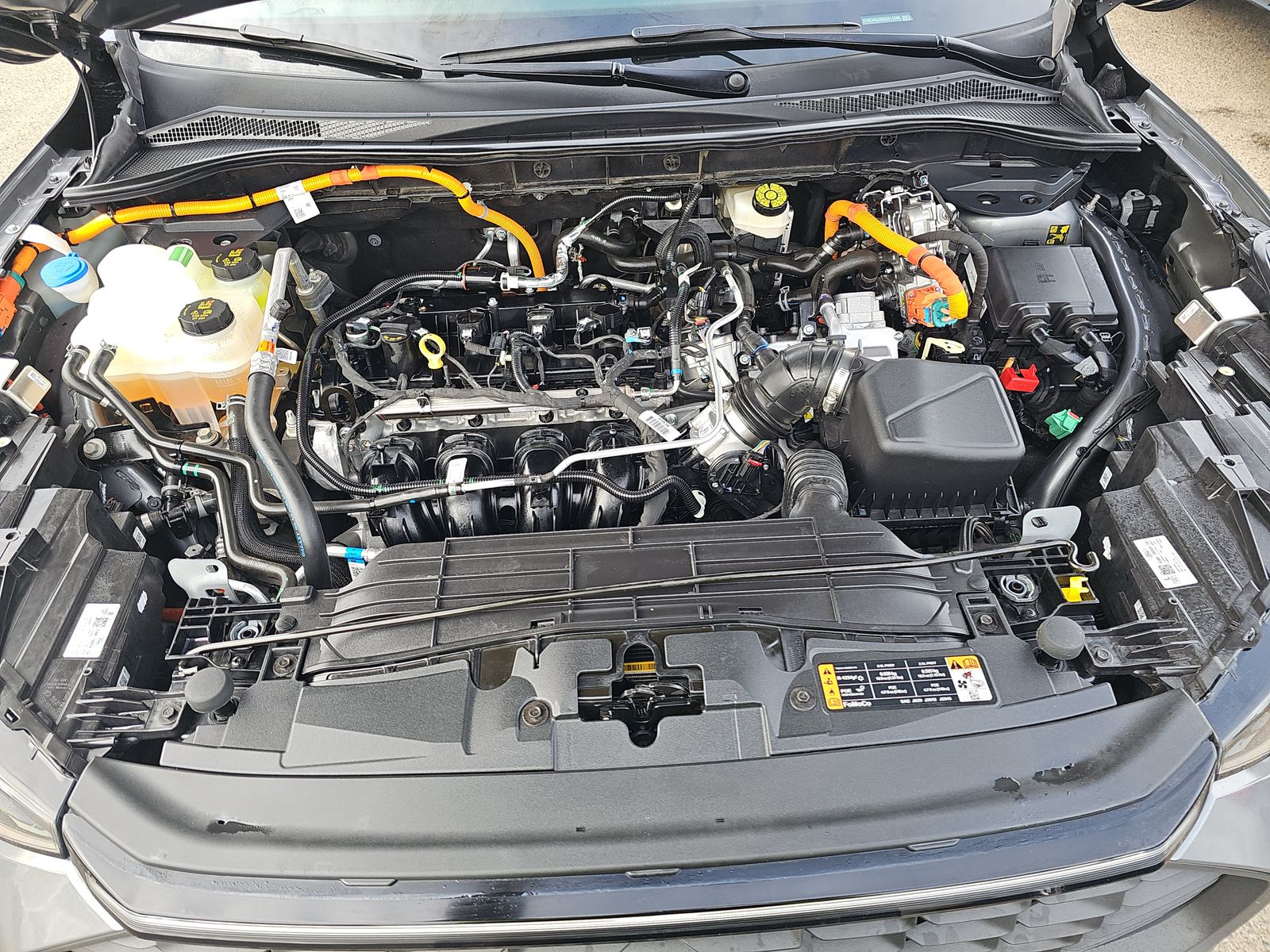 2025 Ford Escape Hybrid Platinum FWD