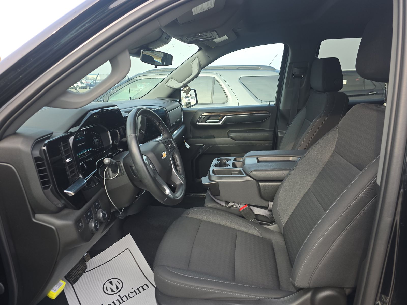 2023 Chevrolet Silverado 1500 LT AWD