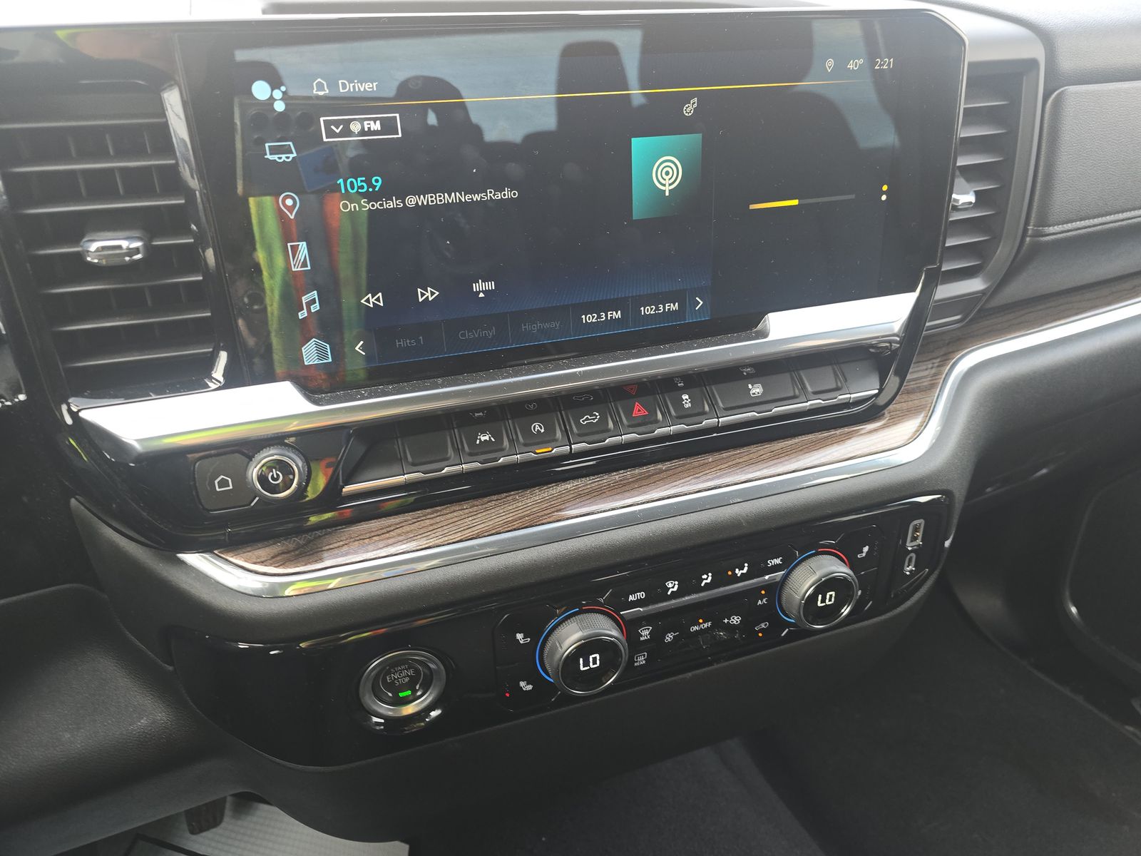 2023 Chevrolet Silverado 1500 LT AWD