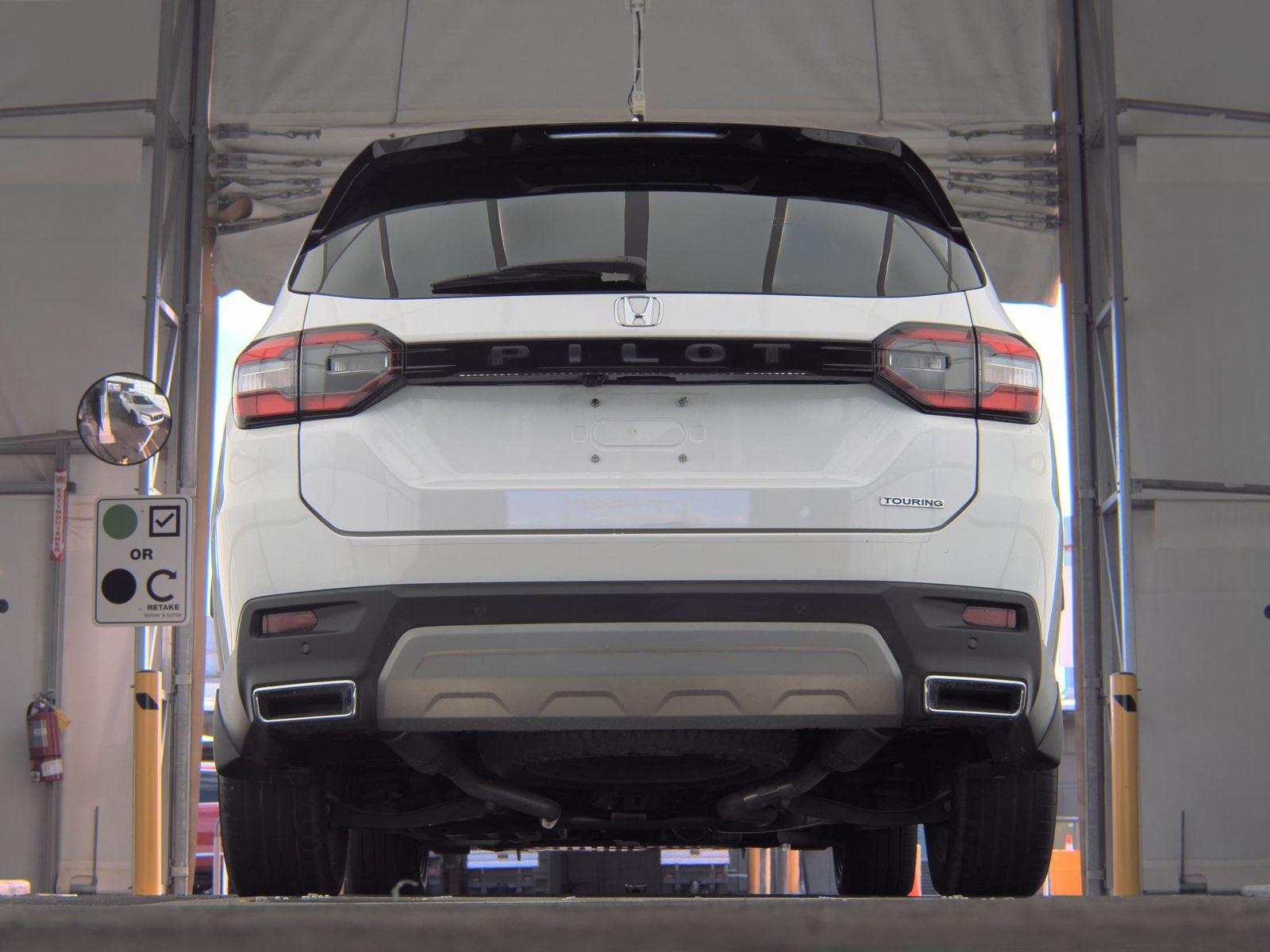 2025 Honda Pilot Touring FWD