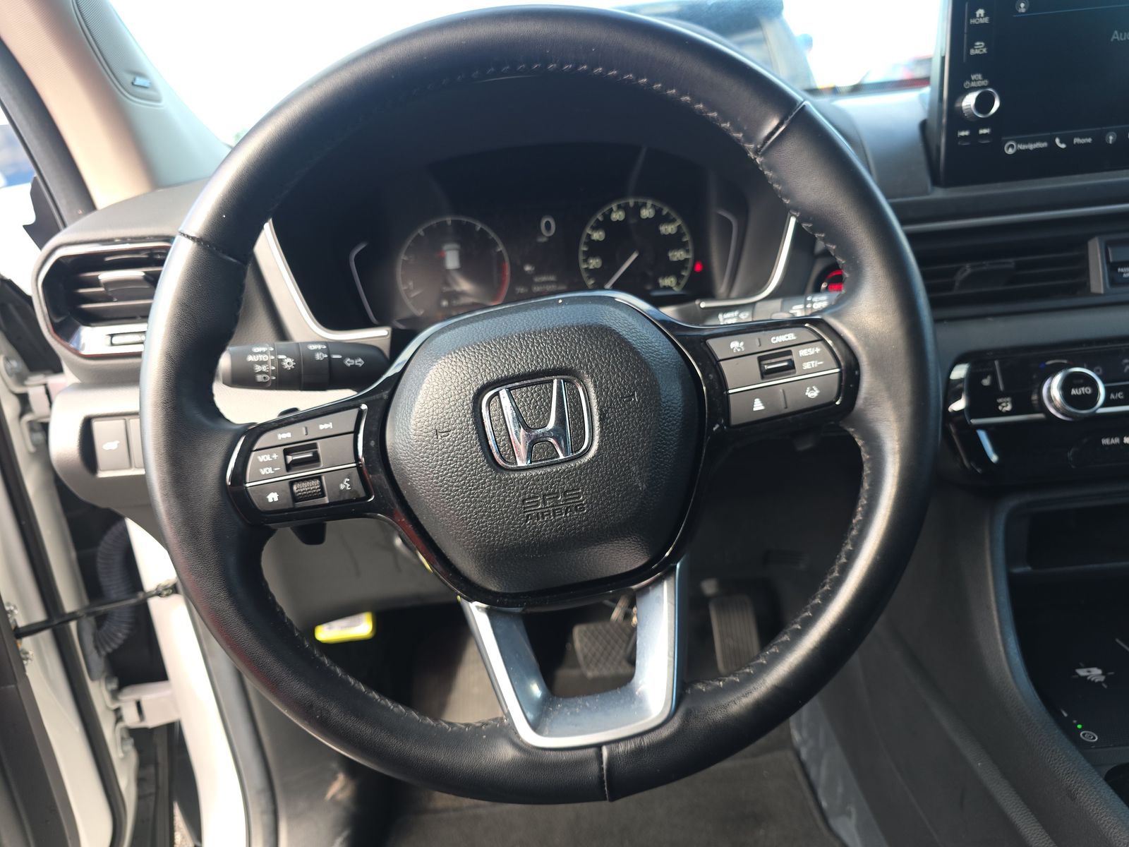 2025 Honda Pilot Touring FWD