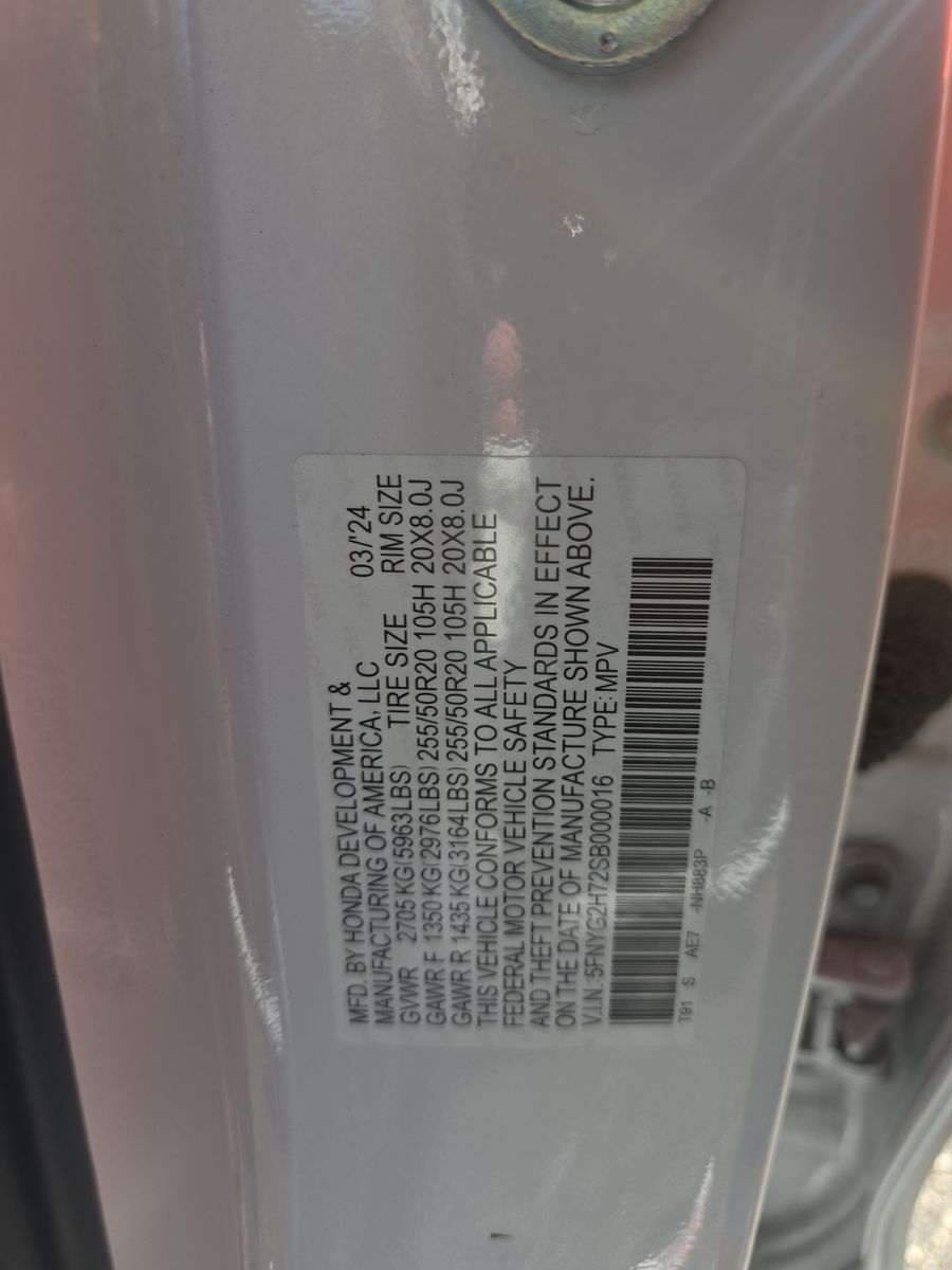 2025 Honda Pilot Touring FWD