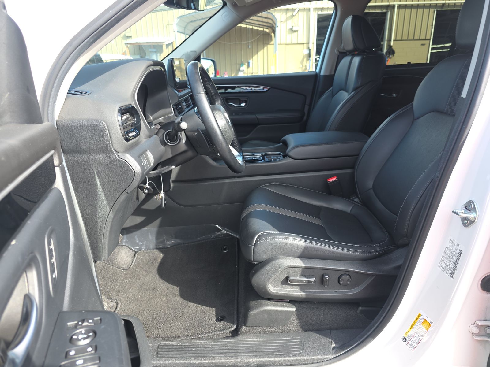 2025 Honda Pilot Touring FWD