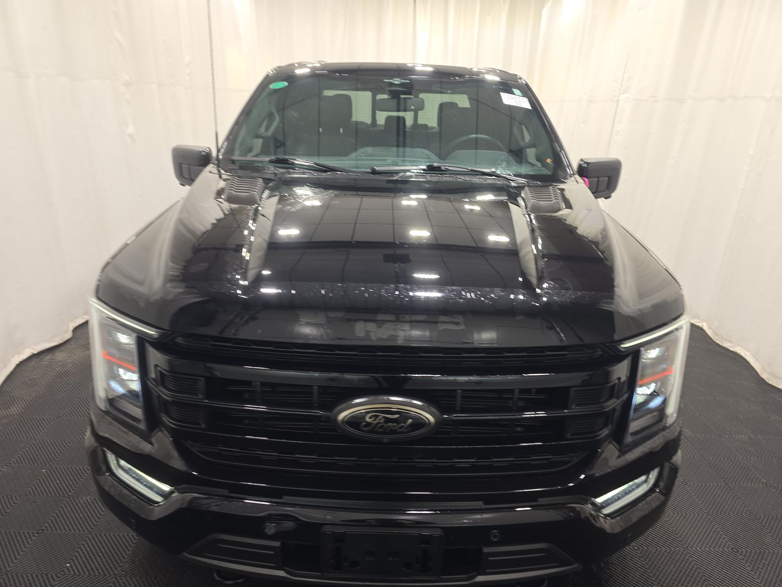 2023 Ford F-150 Hybrid Lariat AWD
