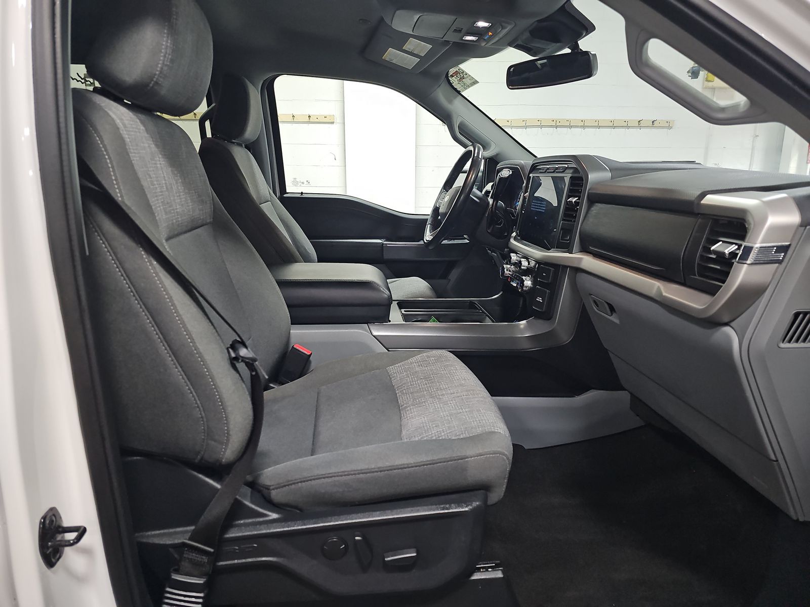 2022 Ford F-150 XLT AWD