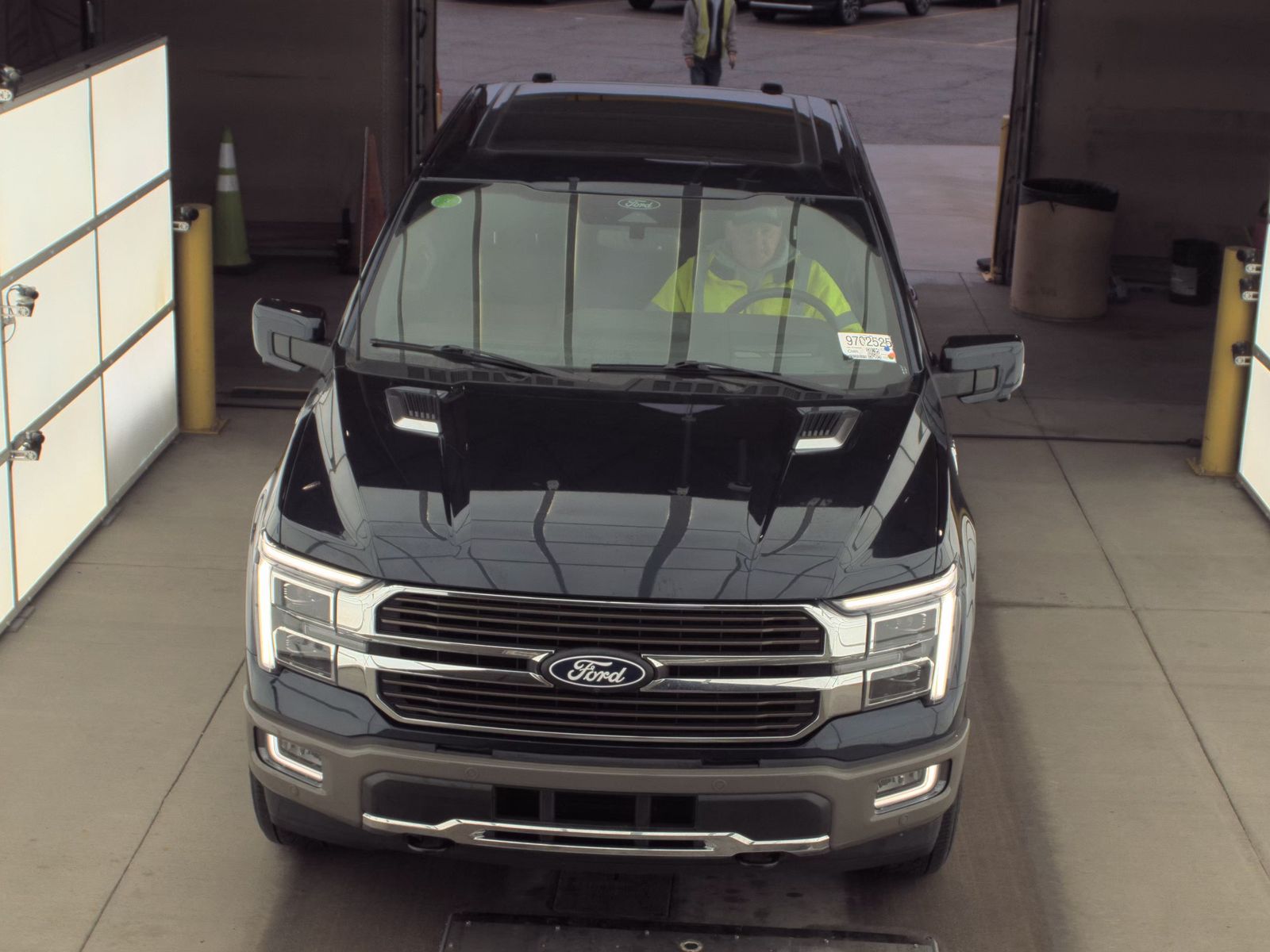 2025 Ford F-150 Hybrid King Ranch AWD