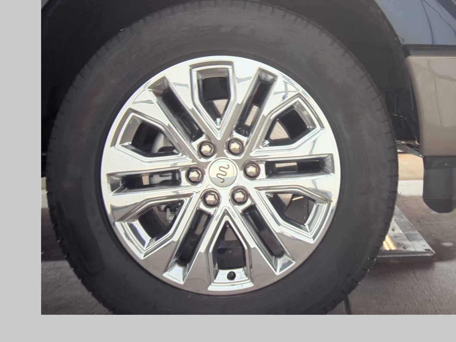 2025 Ford F-150 Hybrid King Ranch AWD