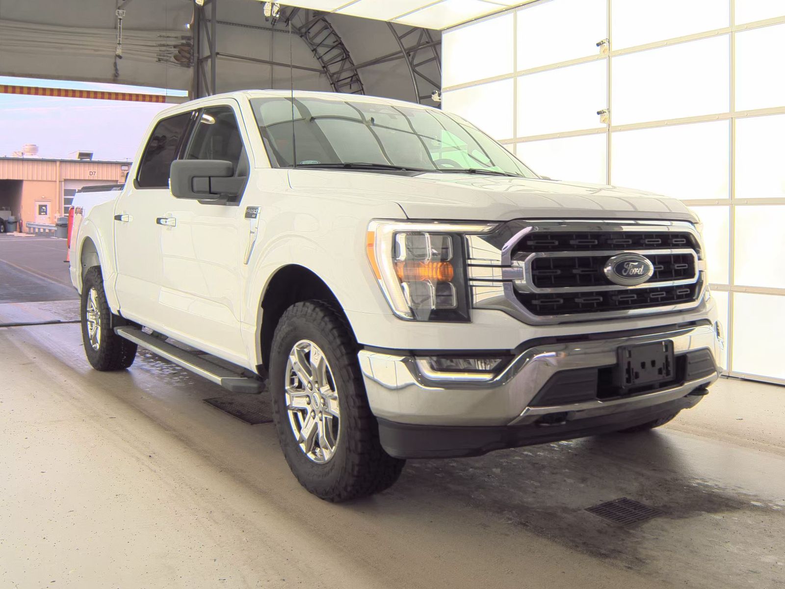 2022 Ford F-150 XLT AWD