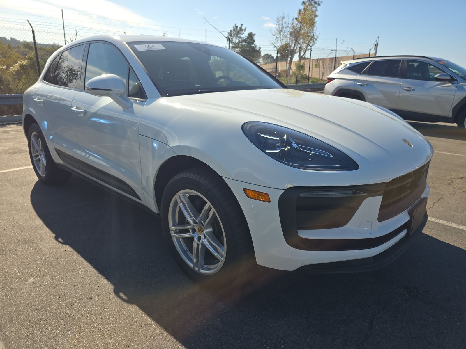 2024 Porsche Macan Base AWD