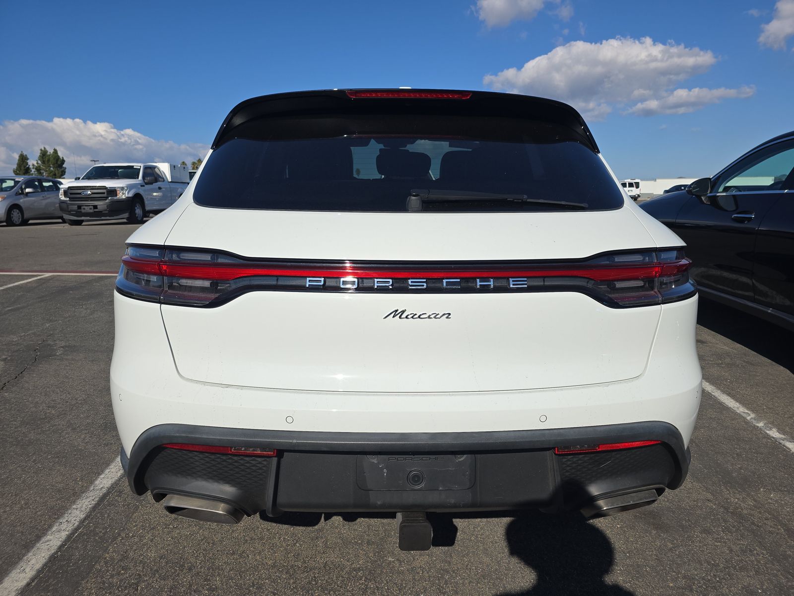 2024 Porsche Macan Base AWD