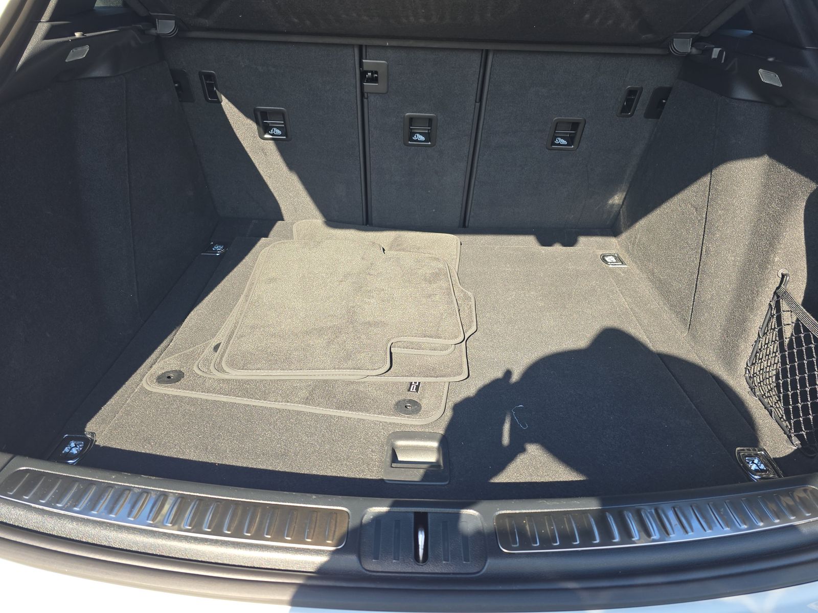 2024 Porsche Macan Base AWD