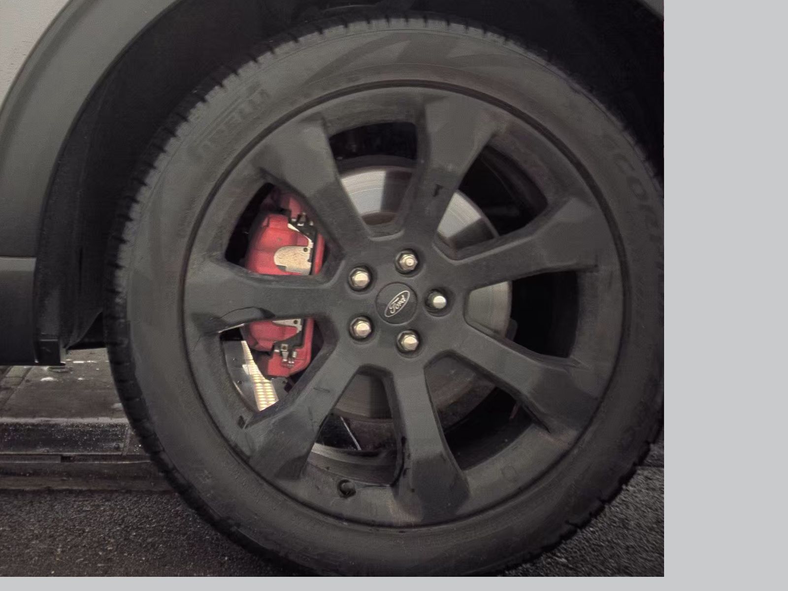 2023 Ford Explorer ST AWD