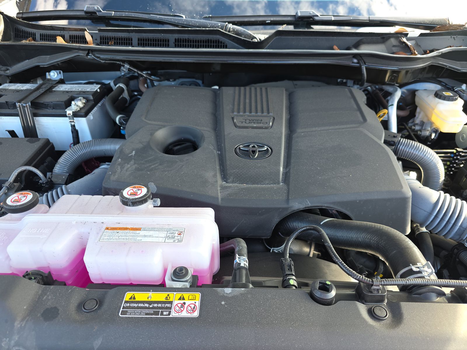 2025 Toyota Tundra SR5 AWD