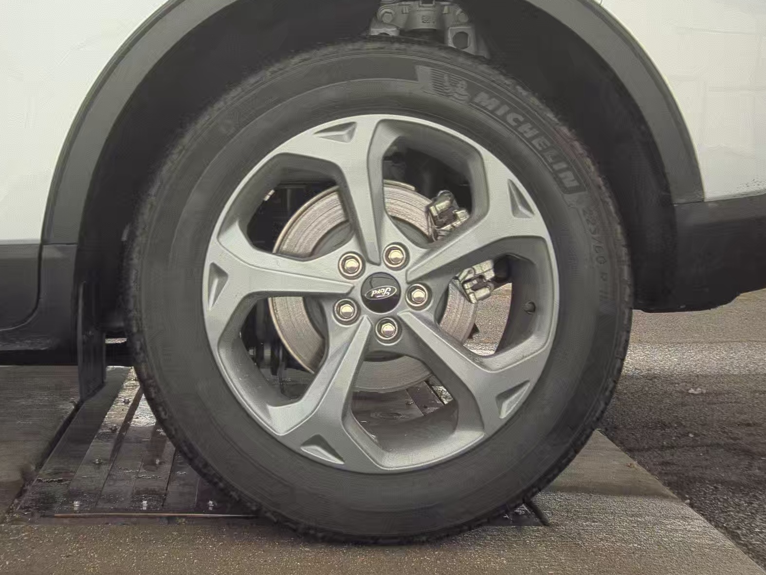 2025 Ford Escape ST-Line Select AWD