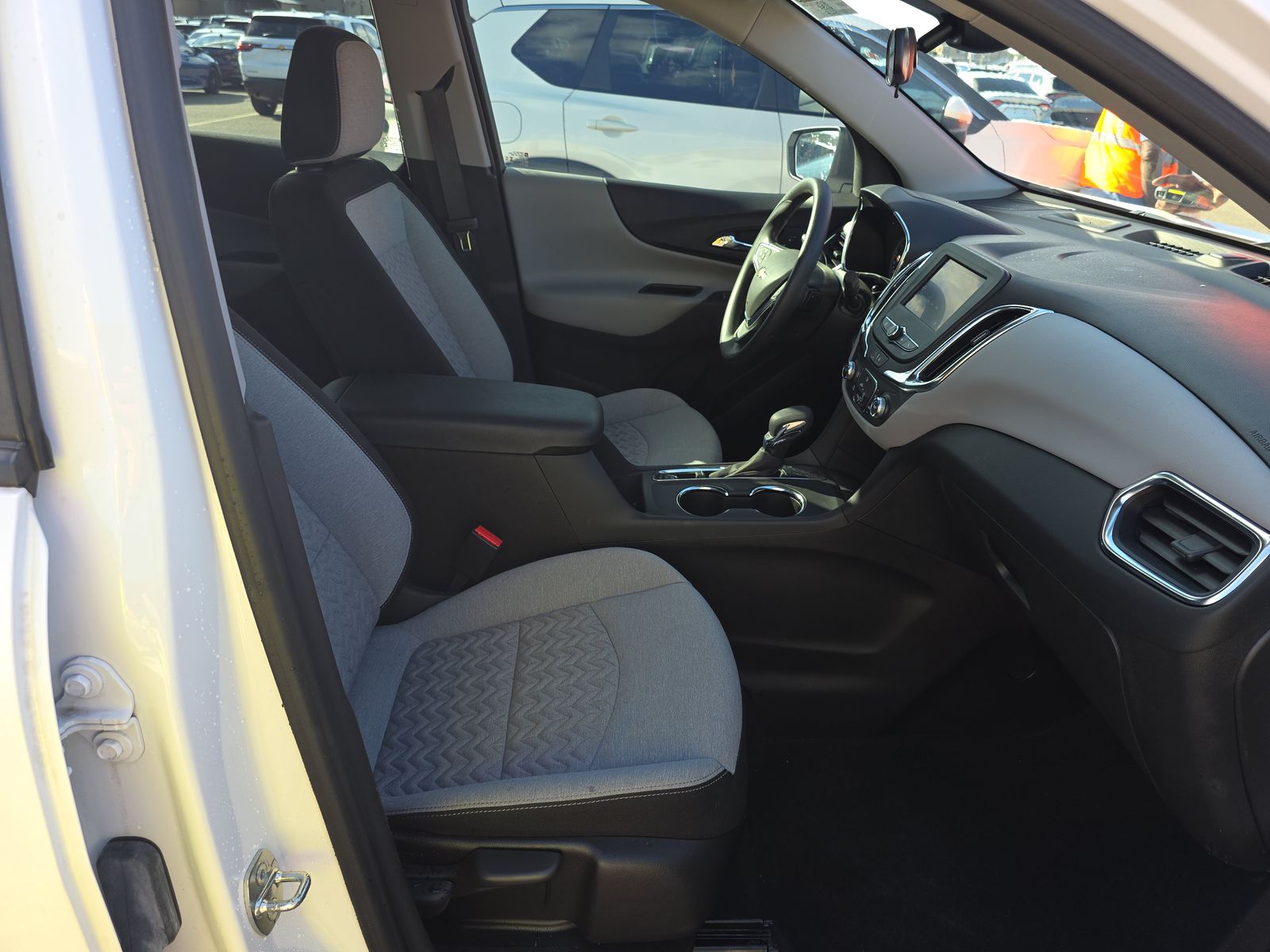 2024 Chevrolet Equinox LS FWD