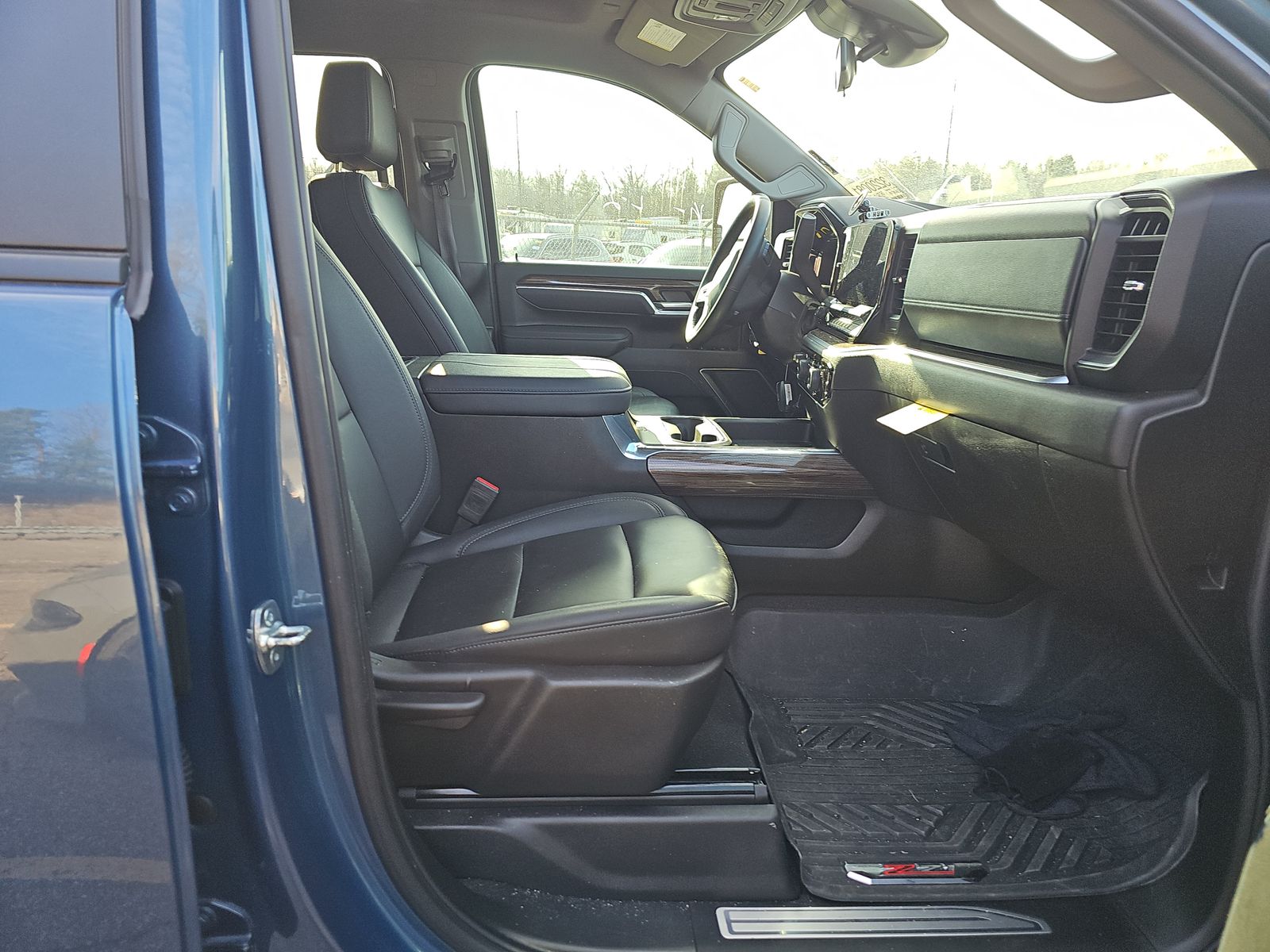 2025 Chevrolet Silverado 2500HD LT AWD