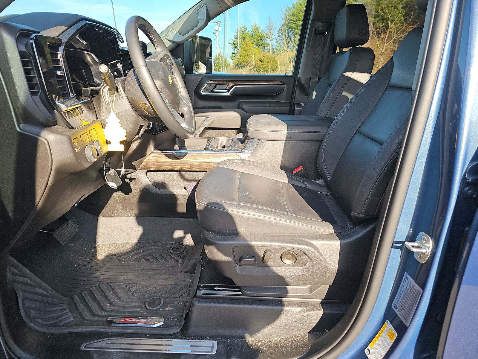 2025 Chevrolet Silverado 2500HD LT AWD