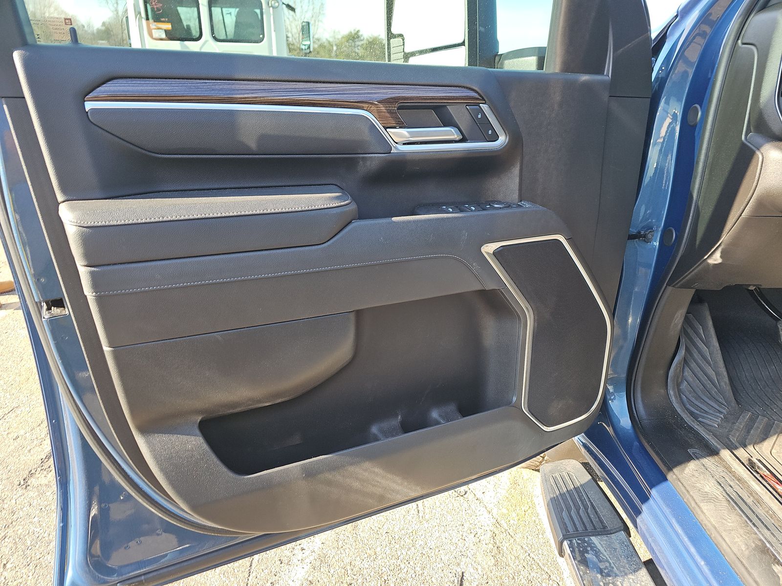 2025 Chevrolet Silverado 2500HD LT AWD