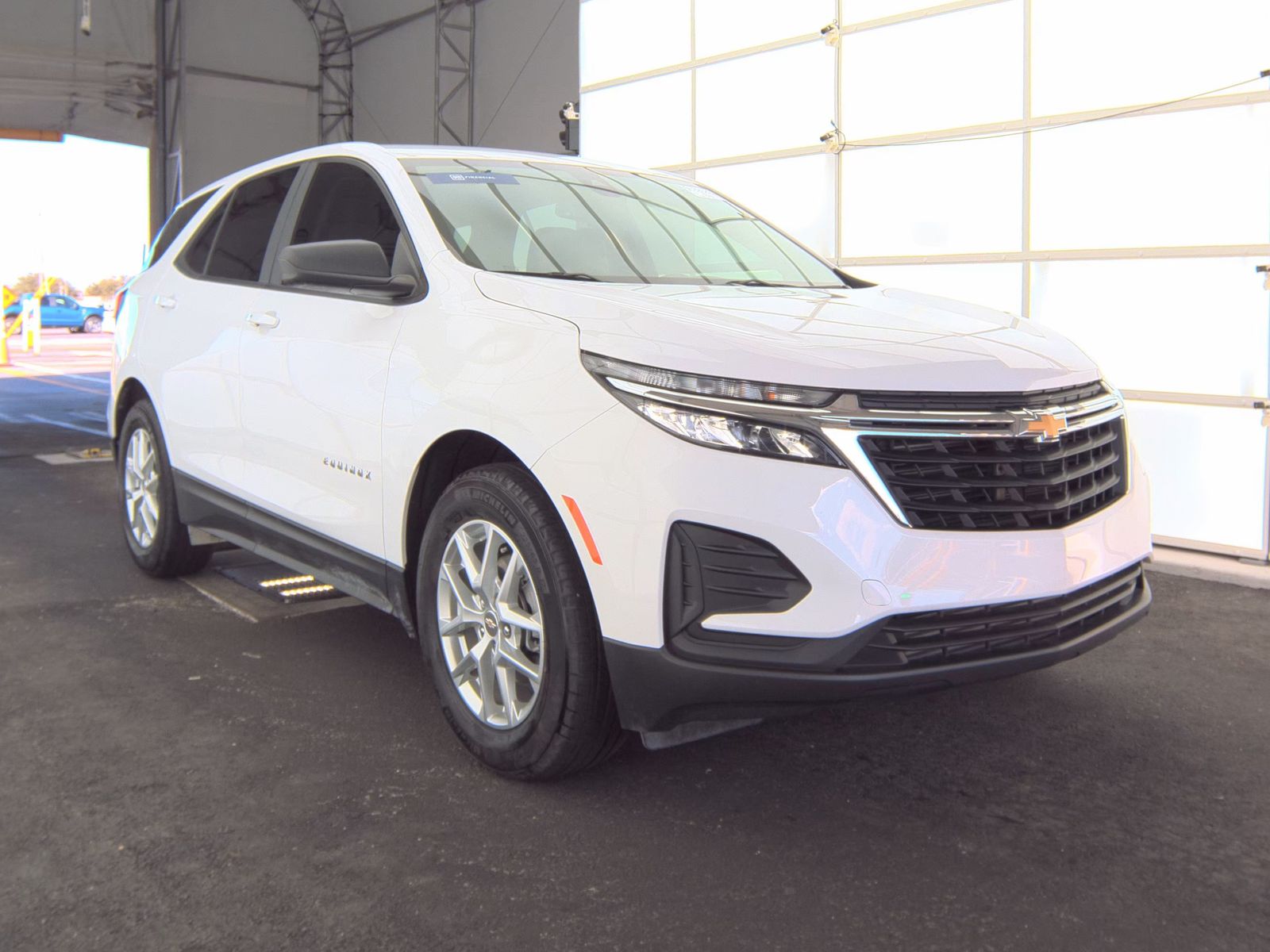 2024 Chevrolet Equinox LS FWD