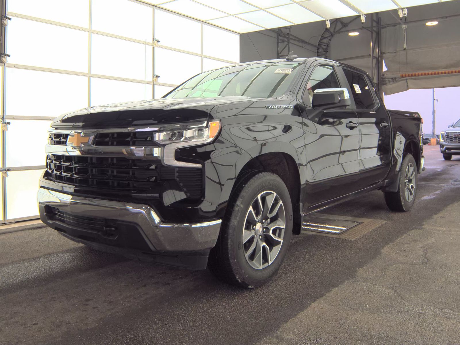 2023 Chevrolet Silverado 1500 LT AWD