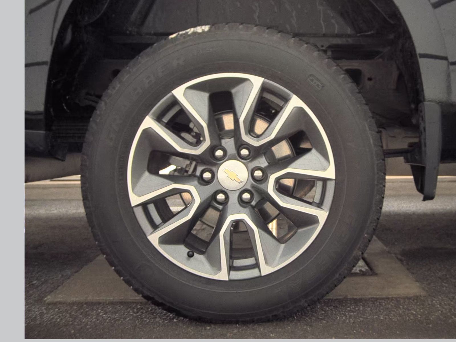 2023 Chevrolet Silverado 1500 LT AWD