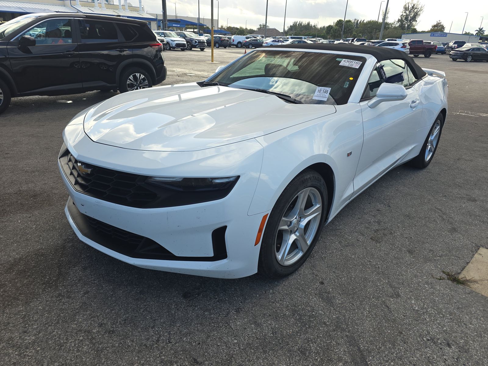 2023 Chevrolet Camaro 1LT RWD