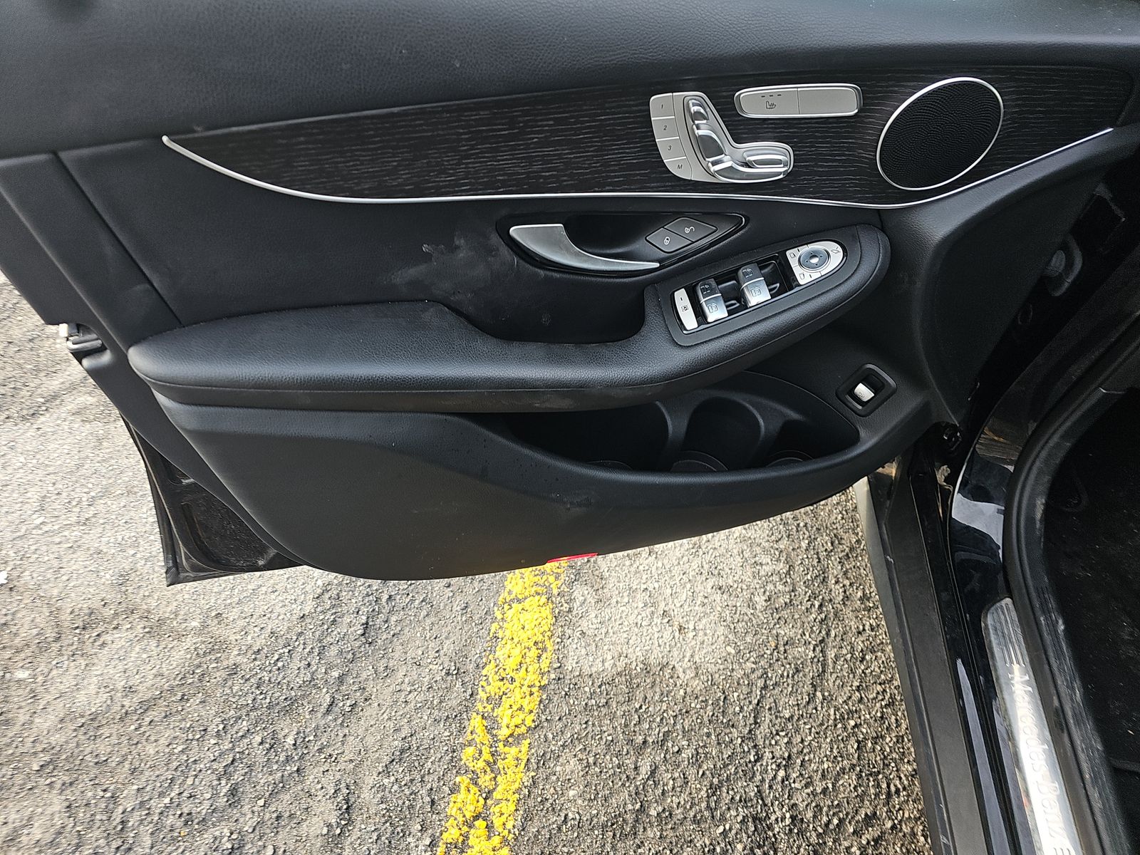 2022 Mercedes-Benz GLC GLC 300 AWD