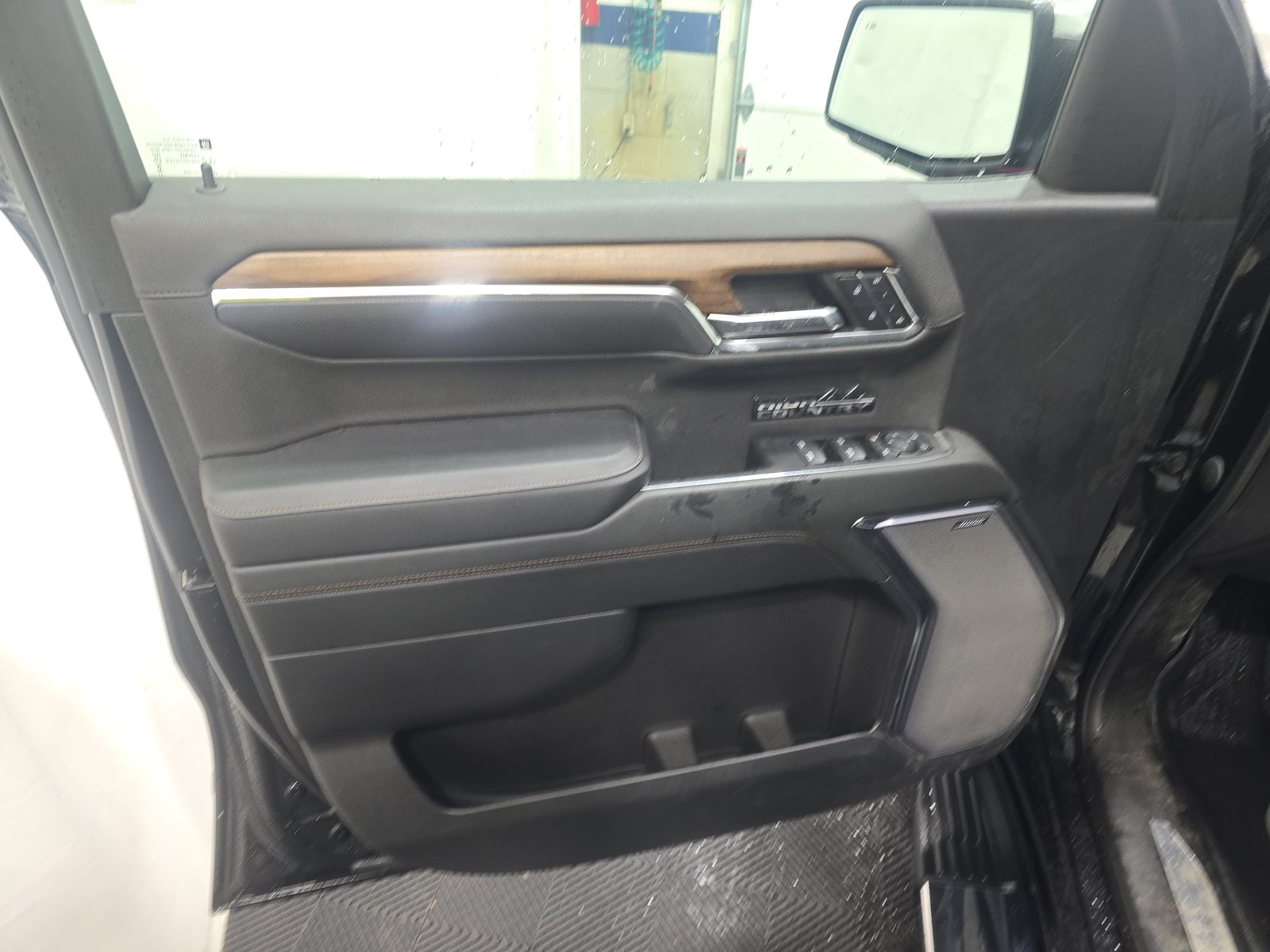 2023 Chevrolet Silverado 1500 High Country AWD