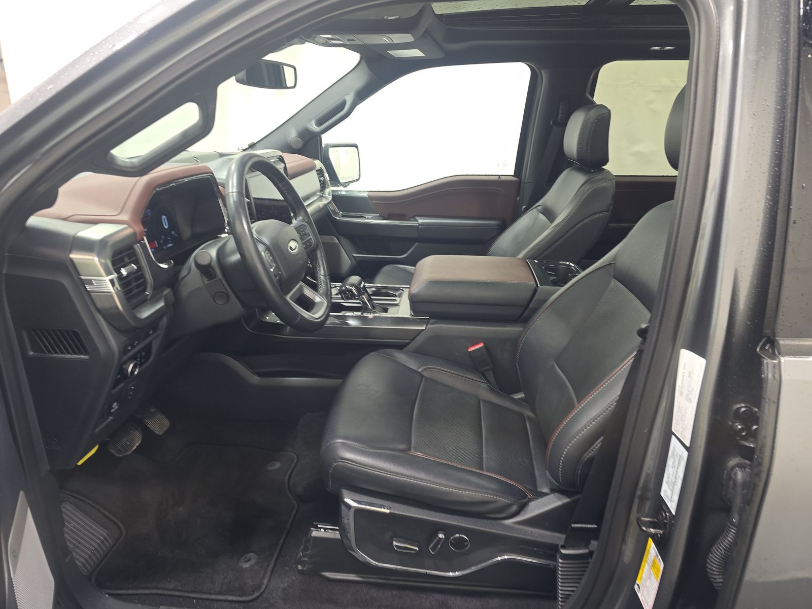 2023 Ford F-150 Lariat AWD