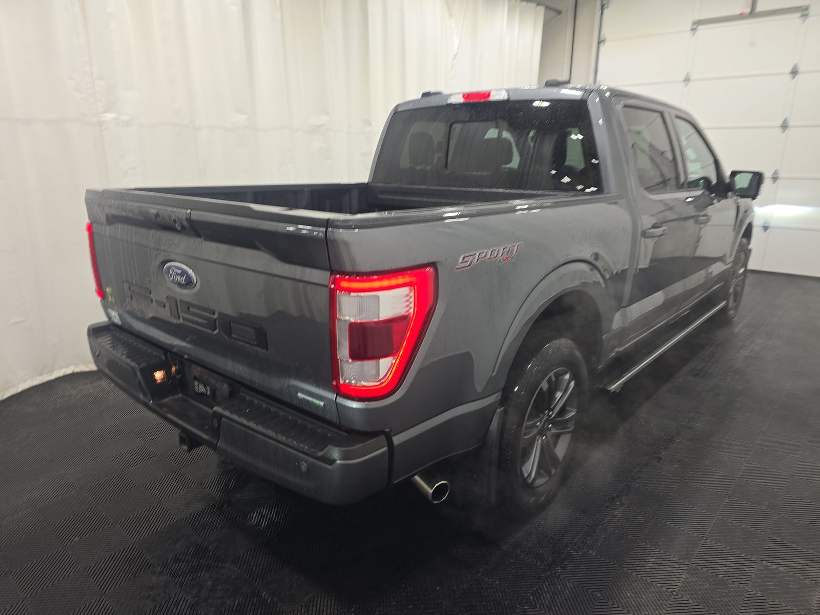2023 Ford F-150 Lariat AWD